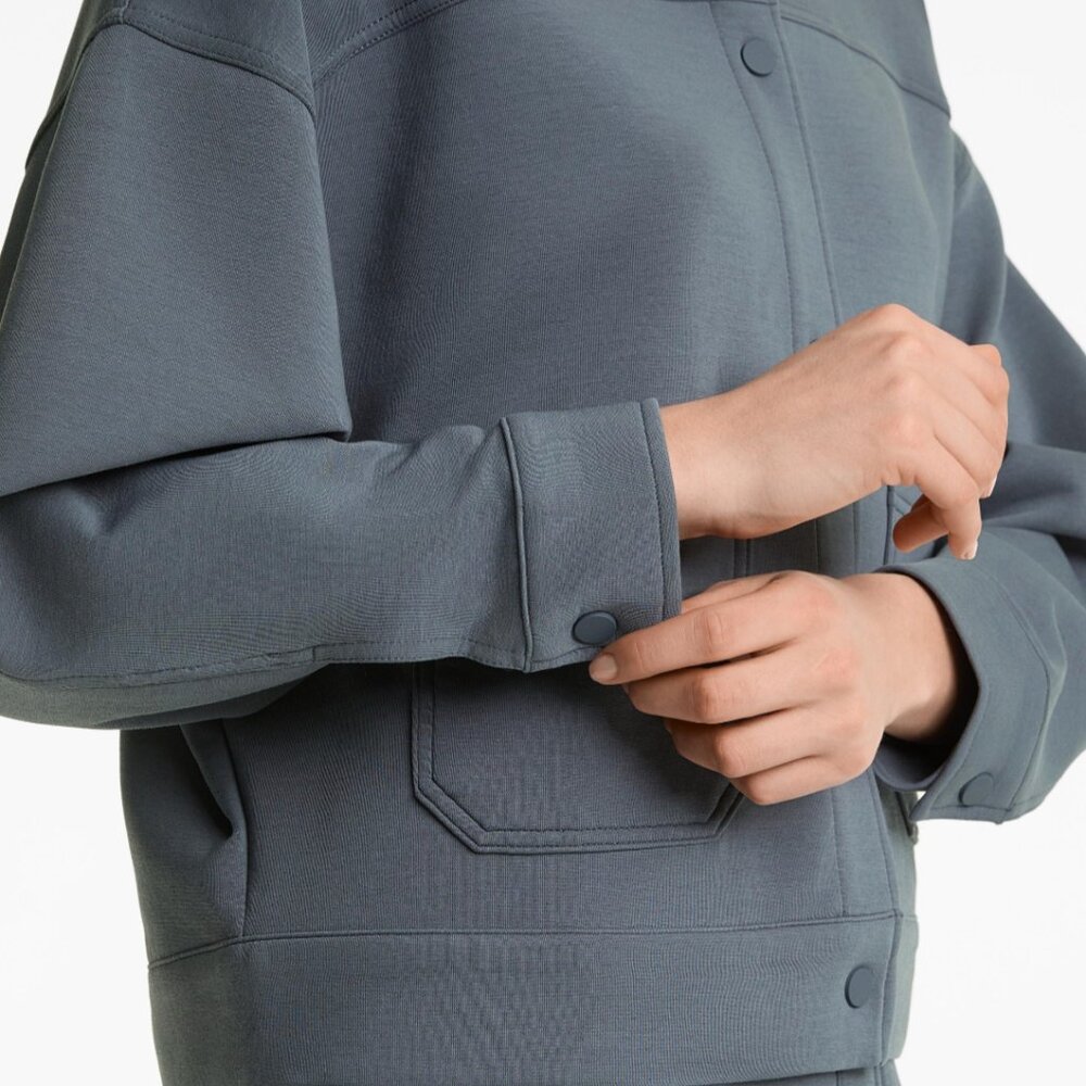 Oysho Buttoned Jacket - Picture 3 of 4